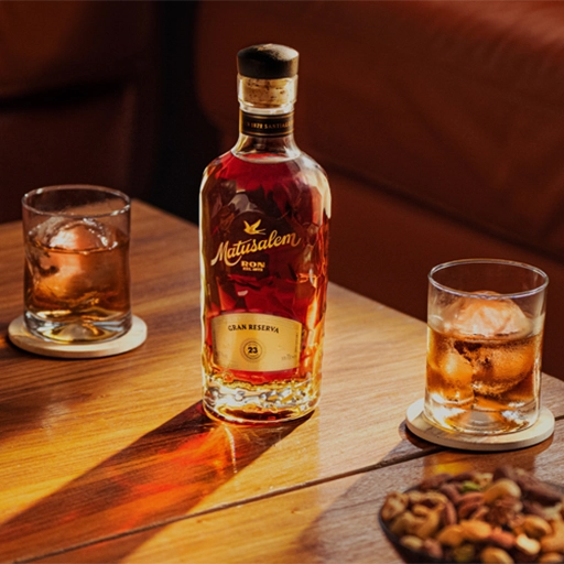 Rum Perfected- cuál es el mejor ron y por qué el buen gusto se disfruta sin prisa imagen destacada